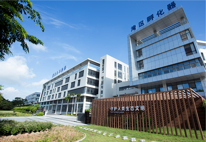 二次供水装备使游泳池活水源源一直