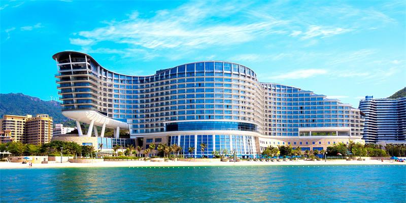 戴思乐泳池刷新