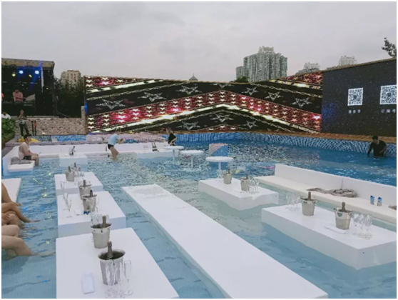 无氯游泳池系统，无氯游泳池，露天无氯游泳池