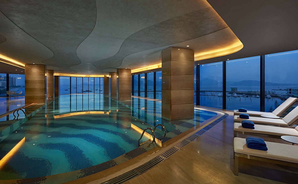 3/3 旅馆室内泳池