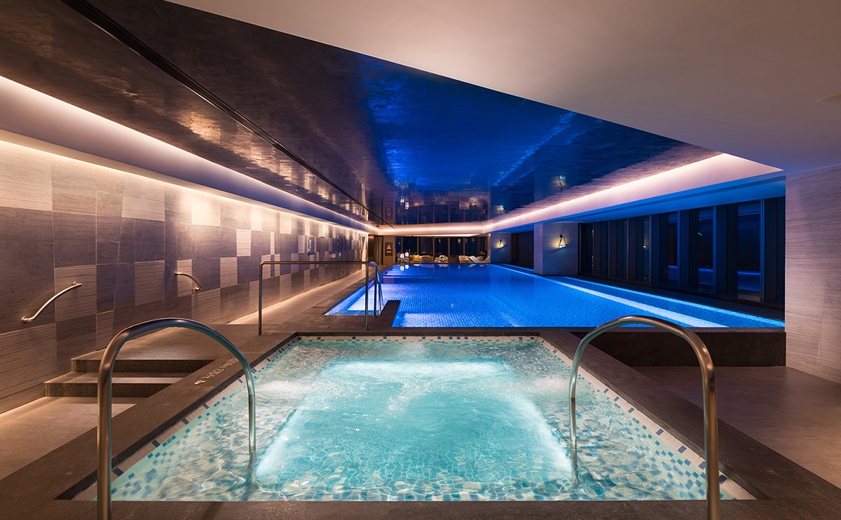 康莱德旅馆泳池刷新和音乐喷泉水景工程项目案例