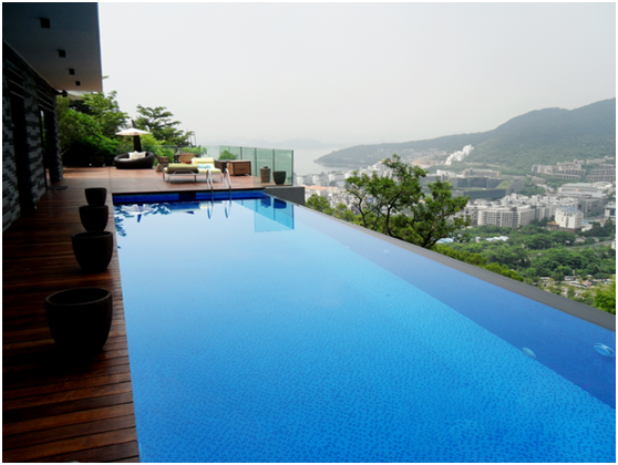 别墅无界线泳池设计