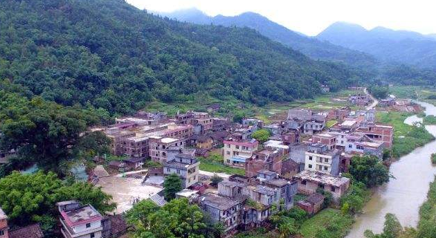 <b>农村污水处置惩罚难怎么办？一体化来助力农村污水治理，效果显着！</b>