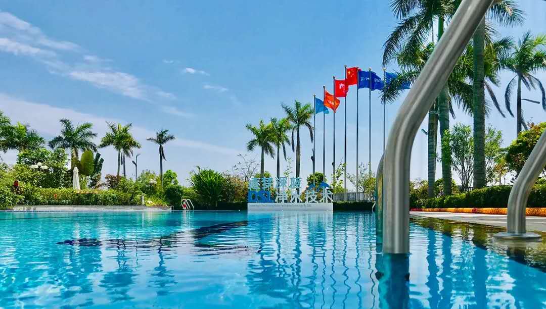 <b>游泳池清洁维护的办法有哪些？</b>