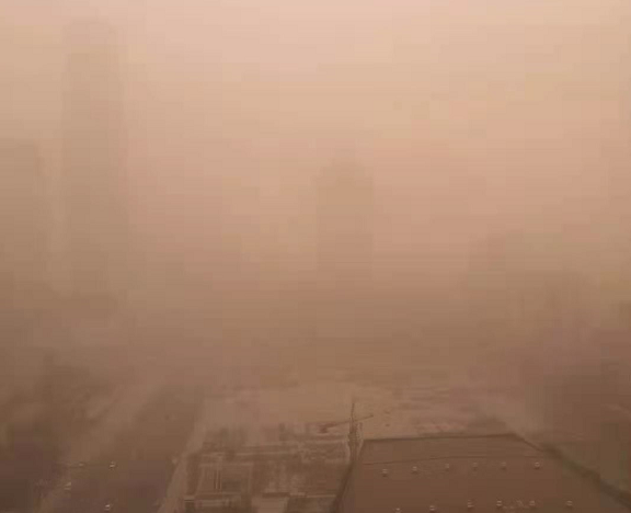 受北方沙尘暴影响，新风系统怎样包管室内空气新鲜康健？