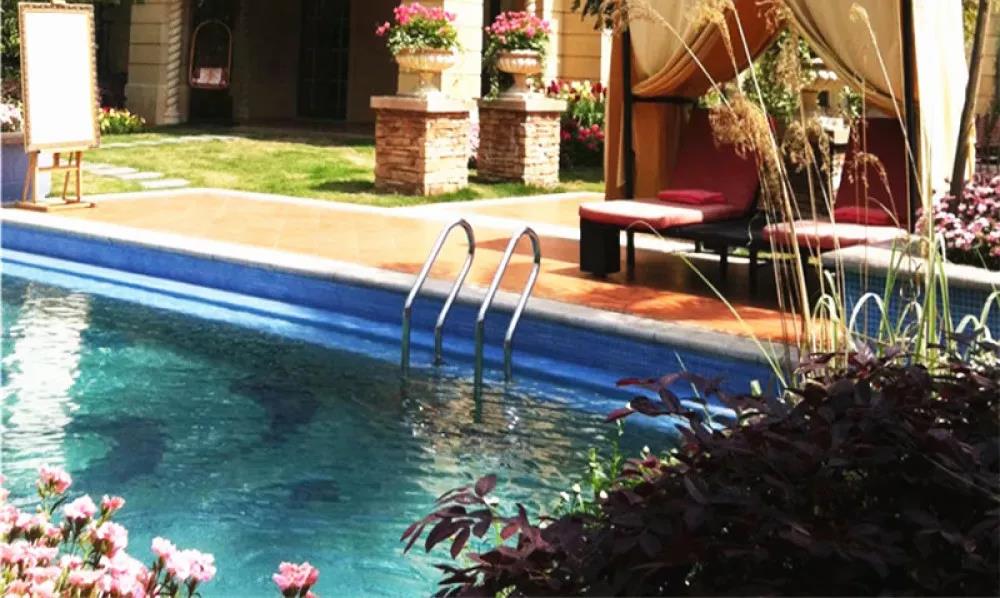 <b>别墅游泳池水质处置惩罚的要领？</b>