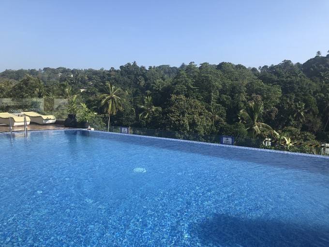 <b>游泳池的水如那里置，才华让泳池水质治理毫无压力呢？</b>