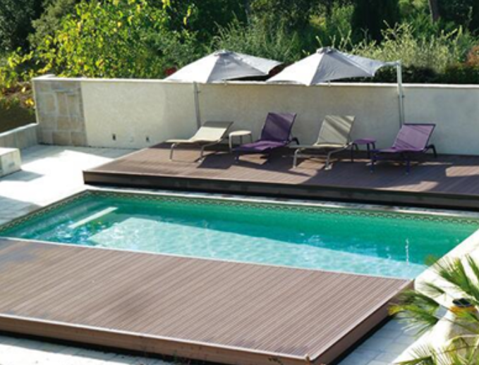 室外游泳池怎样不受污染