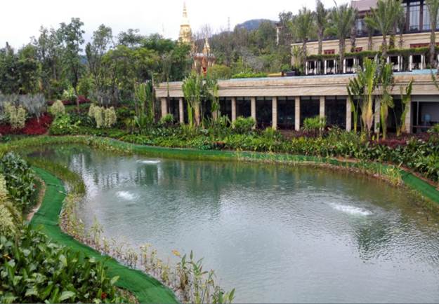 墟落振兴中应该怎样解决黑臭水体问题？