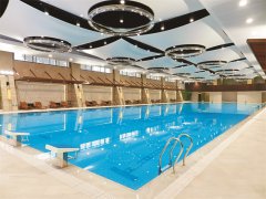 别墅室内恒温游泳池怎样解决湿度问题？